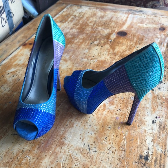 Enzo Angiolini Sparkly High Heel - Picture 2 of 4